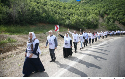 “March til Hakkari for demokrati” fortsætter i Yüksekova